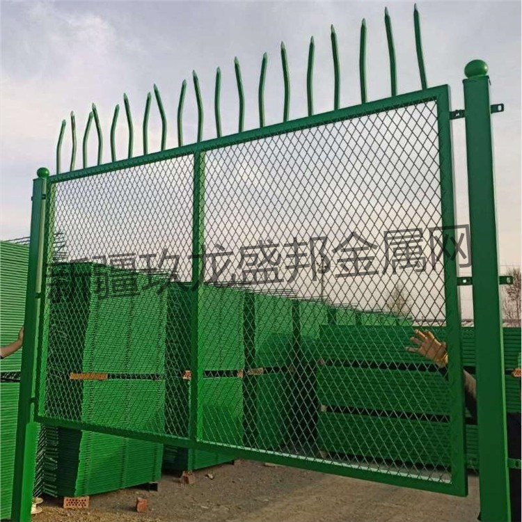 巴音郭楞蒙古自治州浸塑护栏网
